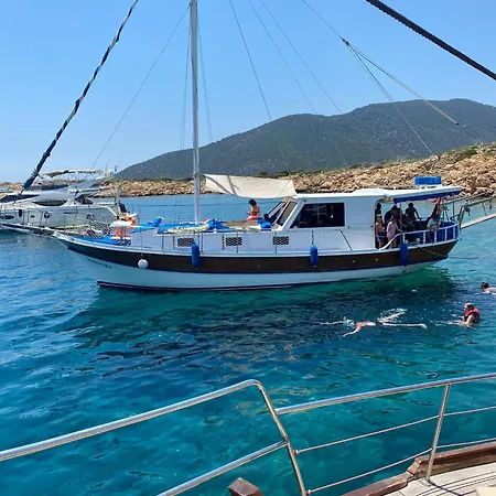 Private Boat Tours -daily -yacht Tours Hotel na wodzie Bodrum
