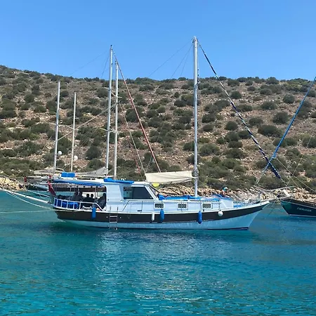 Hotel na wodzie Private Boat Tours -daily -yacht Tours Bodrum